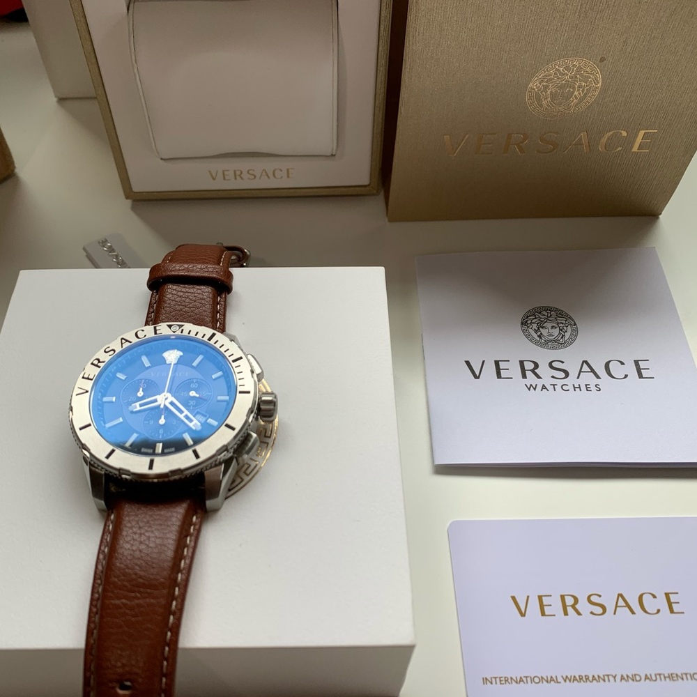 Versace Mens Watch 48mm Stainless Steel & Leather